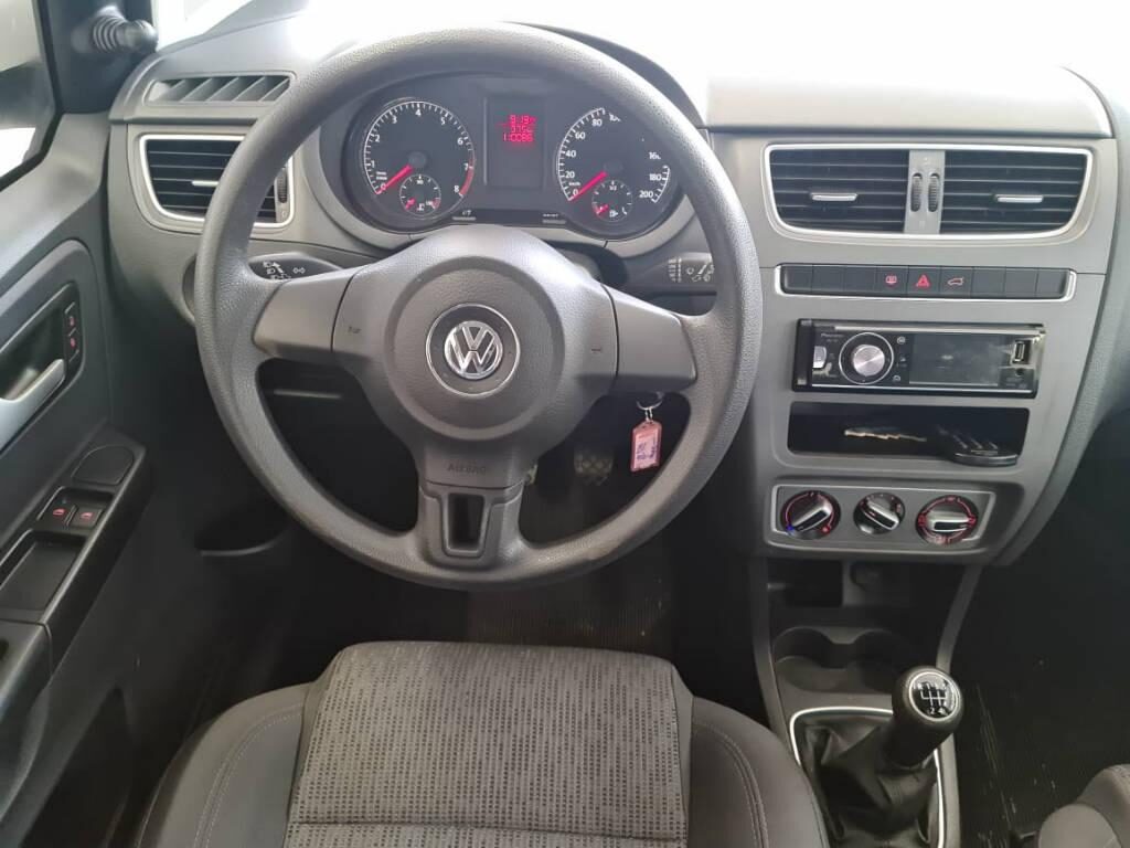 Volkswagen Fox 1.0 Mi Total Flex 8V 5p 2014
